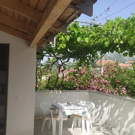 Silvija - 50 M From Sea Appartement Orebić
