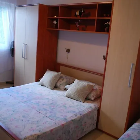 Silvija - 50 M From Sea Appartement *