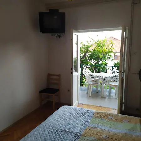 Silvija - 50 M From Sea Appartement