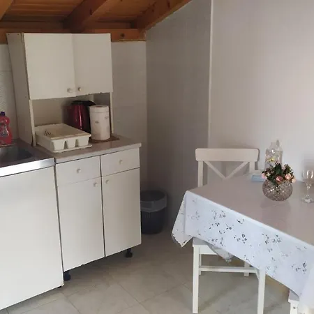 Silvija - 50 M From Sea Appartement *